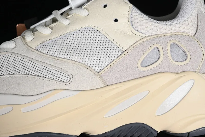 All Categories Ad Yeezy Coconut Series G Version Ad Yeezy Boost 700 "Analog" EG7596 Kanye Coconut 700 3M Reflective Running Shoes